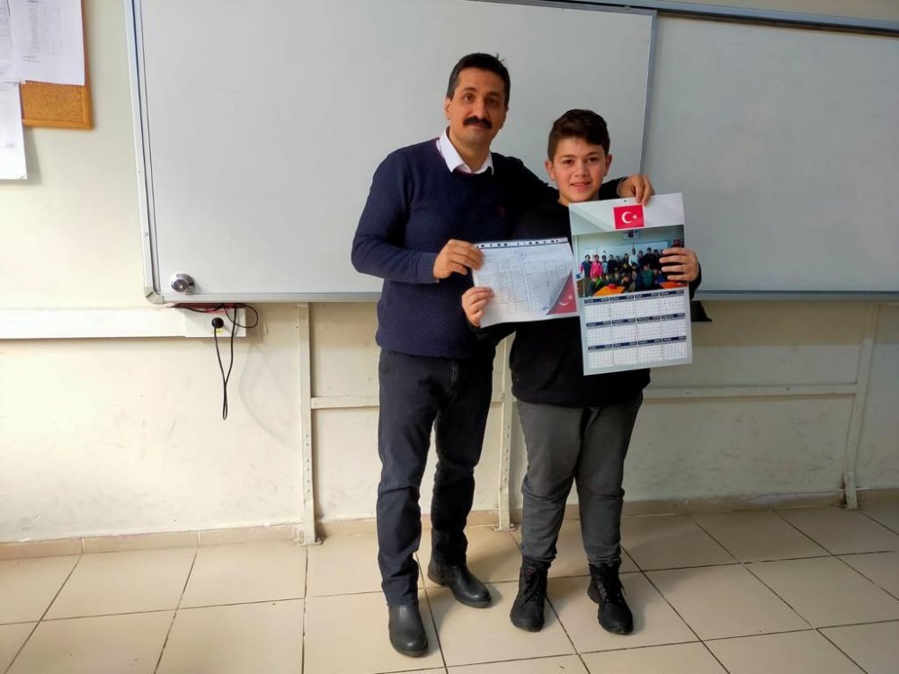 Artvin'de kamyonetin çaptığı anne ve oğlu öldü; 1 yaralı