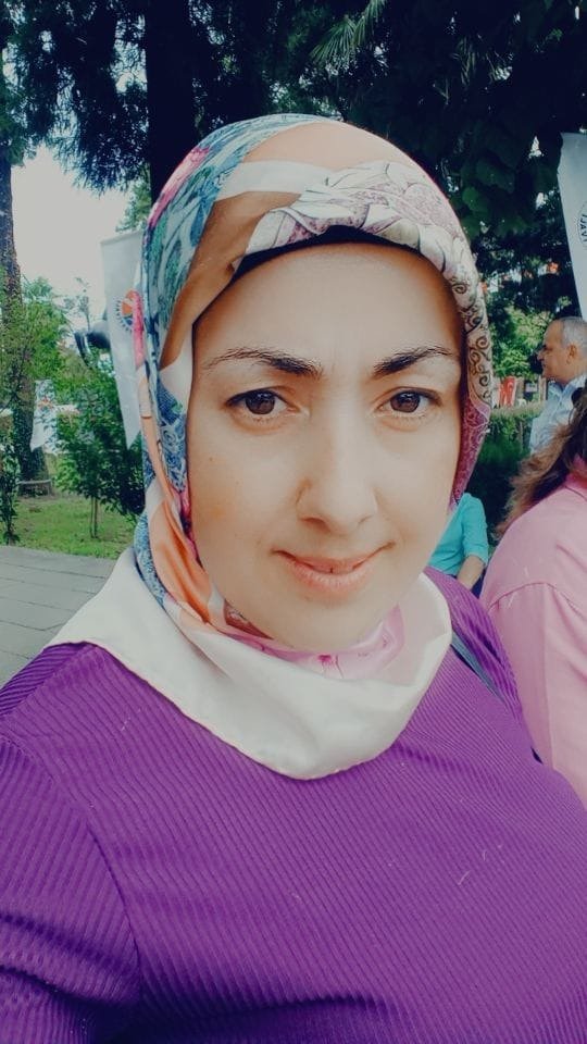 Artvin'de kamyonetin çaptığı anne ve oğlu öldü; 1 yaralı