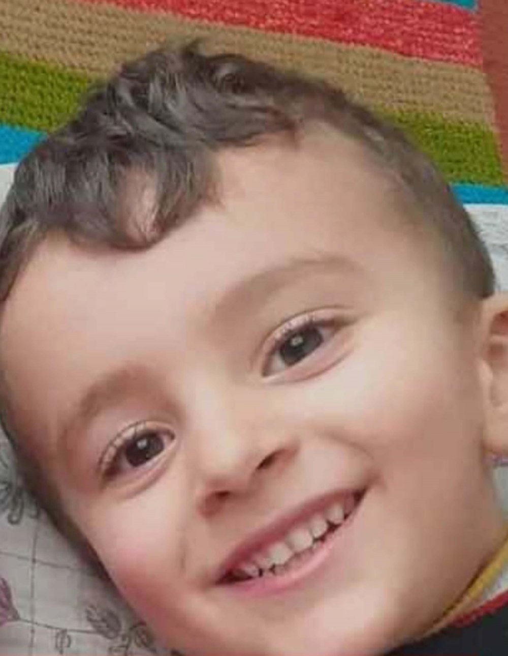 Otomobil alev aldı; dede ile torunu öldü, 2 yaralı