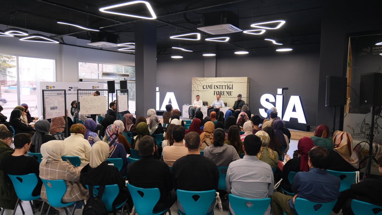 konya-cami-estetigi-forumuna-ev-sahipligi-yapti.jpg