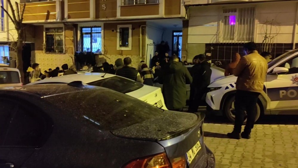 Eski eşini bıçaklayan koca yaşamına son verdi