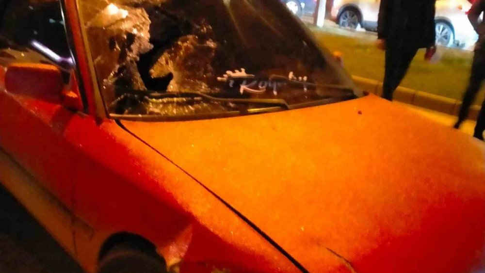 Otomobilin çarptığı yaşlı adam hayatını kaybetti