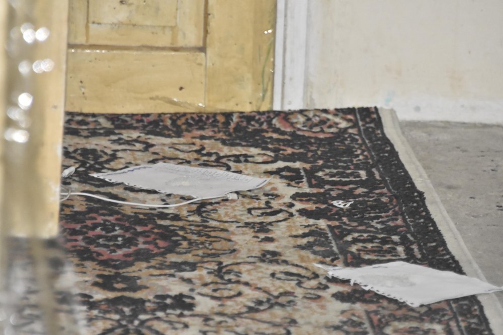 Kiracı evini ilaçladı, ev sahibinin ailesinden 1 kişi öldü, 5 kişi hastanelik oldu