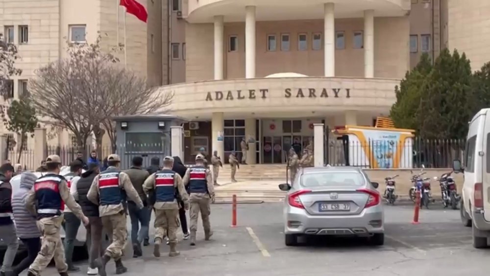 Şanlıurfa'da torbacılara şafak operasyonu: 49 gözaltı