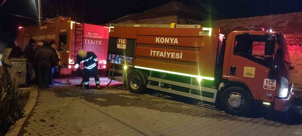 Konya’da ev yangını! Maddi hasar oluştu