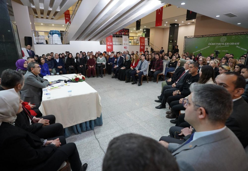 Bakan Tekin: Müfredat değişikliğini yakın zamanda paylaşacağız