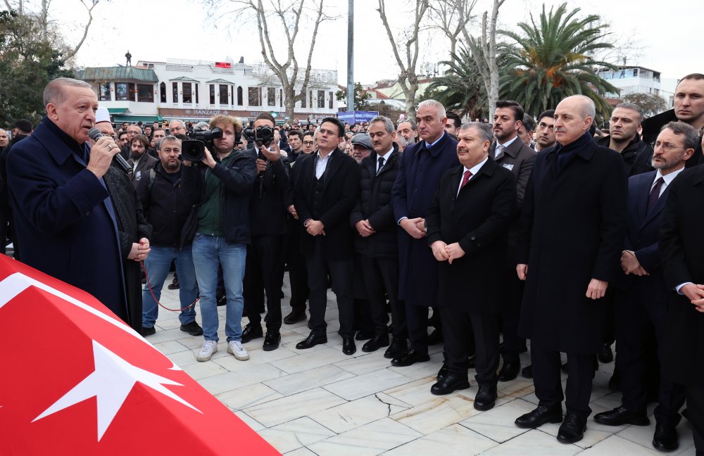 Yazar Alev Alatlı son yolculuğuna uğurlandı