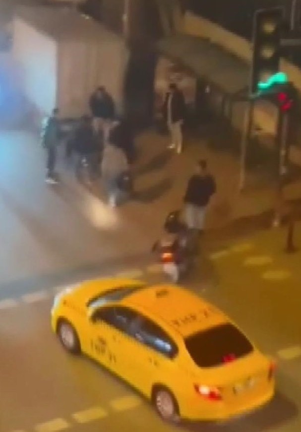 Motosikletlilerin yol verme kavgası ölümle sonuçlandı