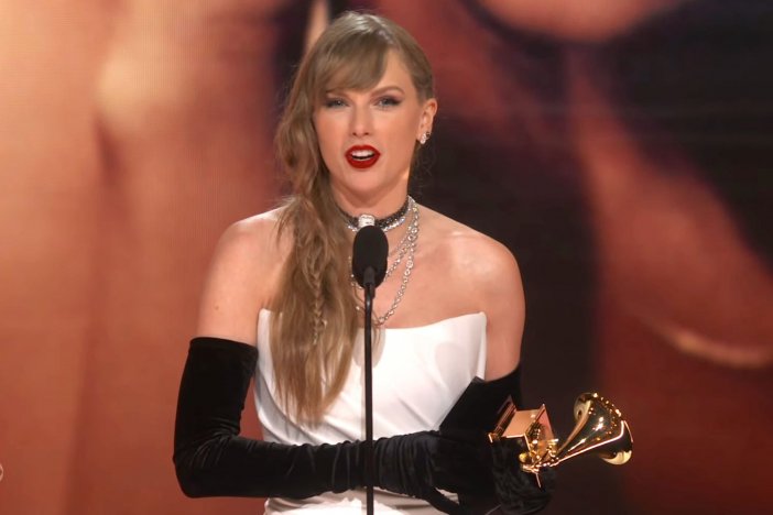 taylor-swift-grammys-2024-020424-01-3bc58eebfc274fdf8551f5ca86dd73dd.jpg