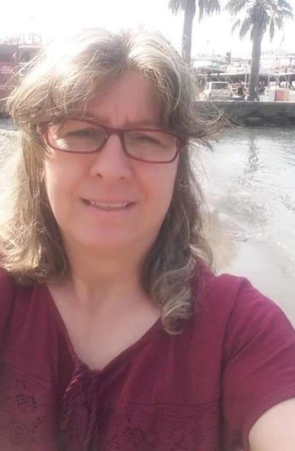 Hafif ticari araç, TIR'a çarptı; 1 ölü, 1 yaralı