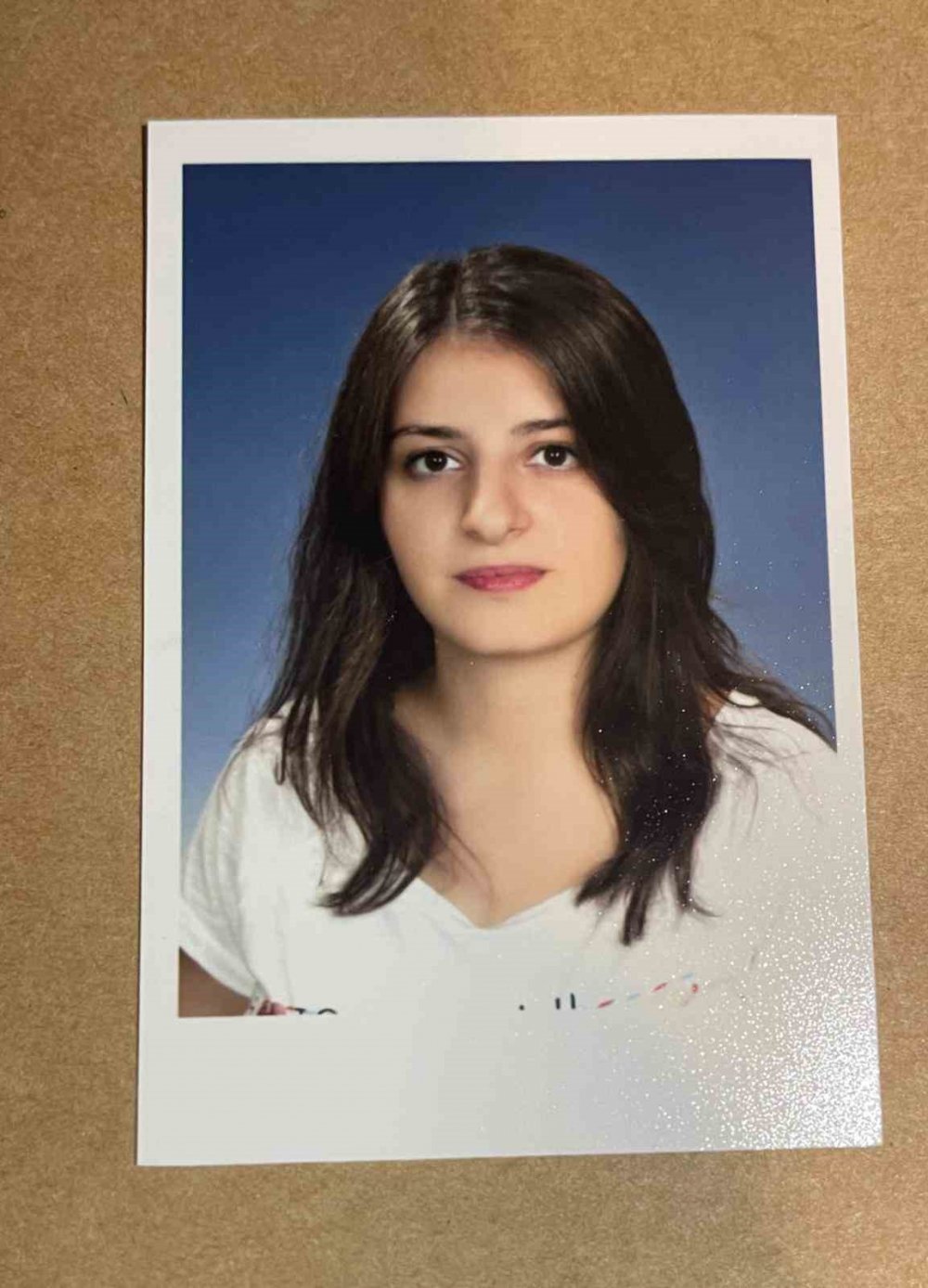 Kocasının katlettiği kadın toprağa verildi