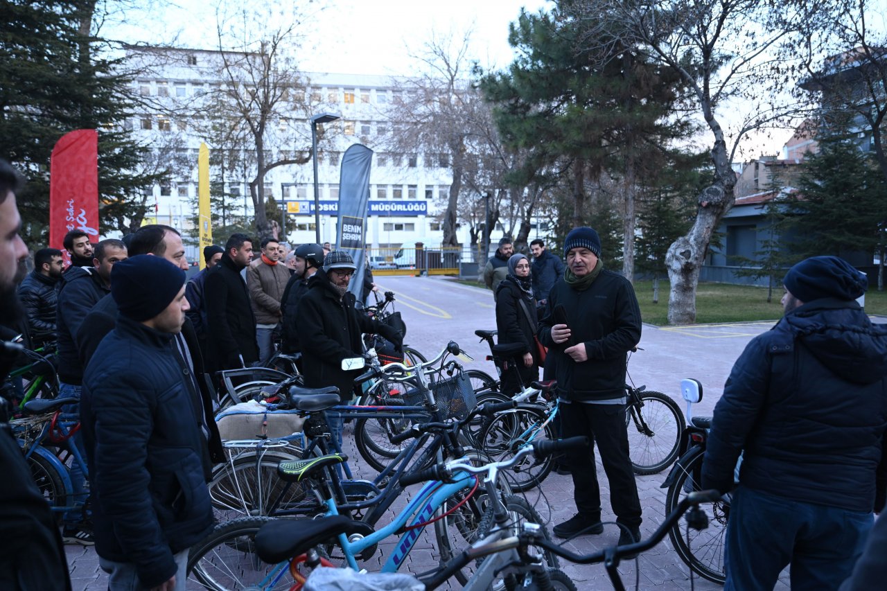 konyada-bisiklet-kullancilarina-surpriz-001.jpg
