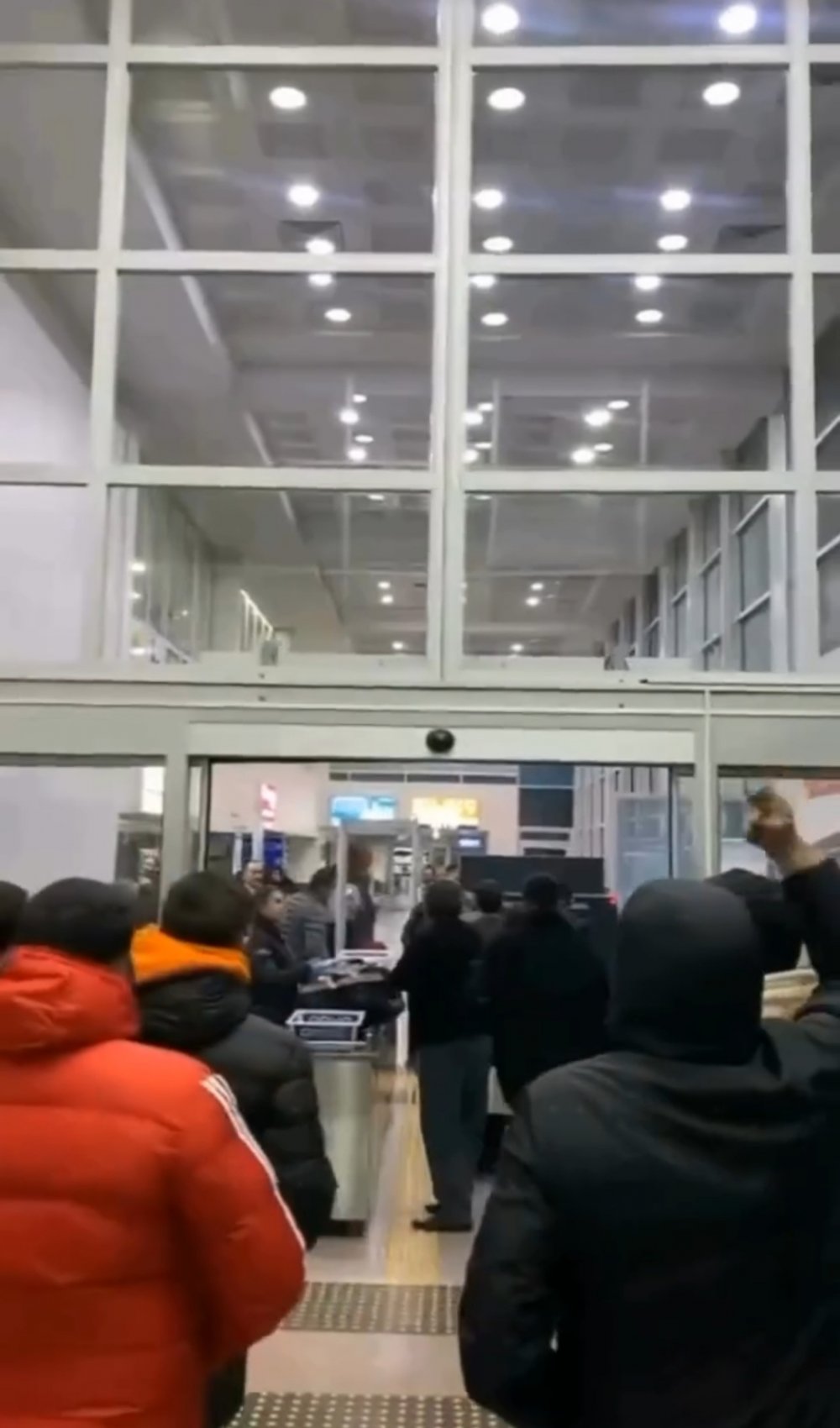 Spor kulübü başkanına yumurtalı saldırı