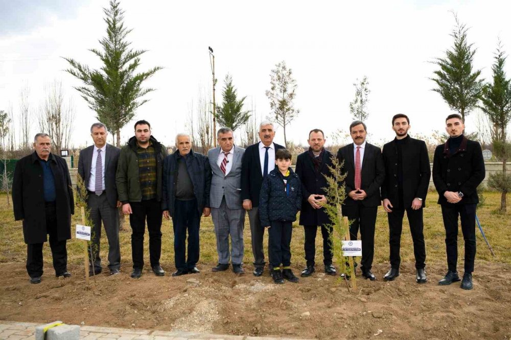 Depremde hayatını kaybeden üniversite personeline vefa... İsimleri yaşatılacak