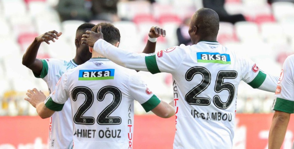 konyaspor-afrikali-kopya.jpg