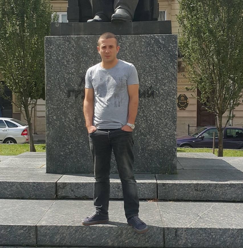 Annesine şiddet uygulayan üvey babasını öldüren 15 yaşındaki çocuk tutuklandı