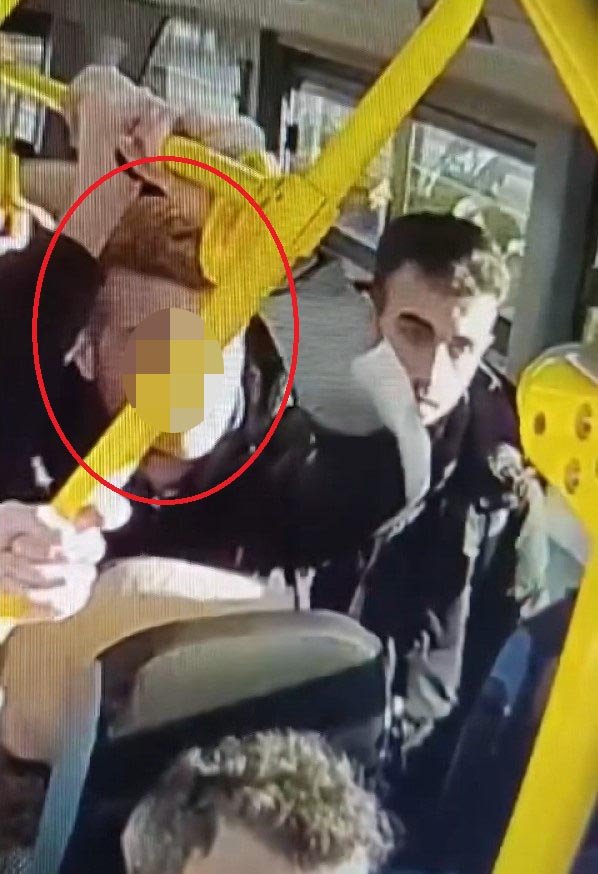 Belediye otobüsünde hırsızlık! Bin doları çaldı