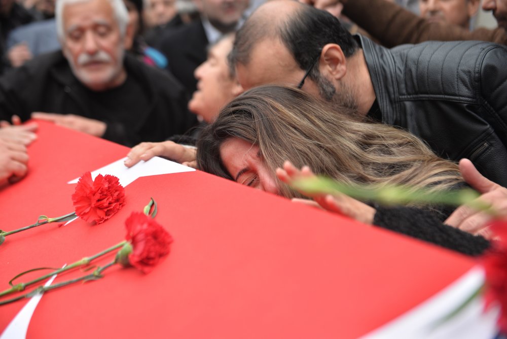 Adana Büyükşehir Belediye Başkanı Karalar'ın özel kalem müdür vekili için tören düzenlendi