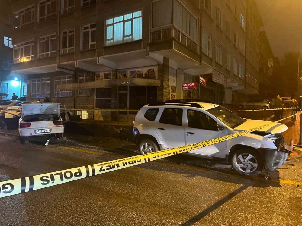 Ankara’da iki otomobil çarpıştı: 1 ölü, 2 yaralı