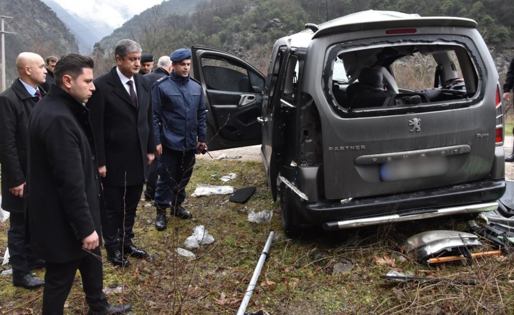 Yakınlarının cenazesine giderken kaza yaptılar: 2 ölü, 3 yaralı