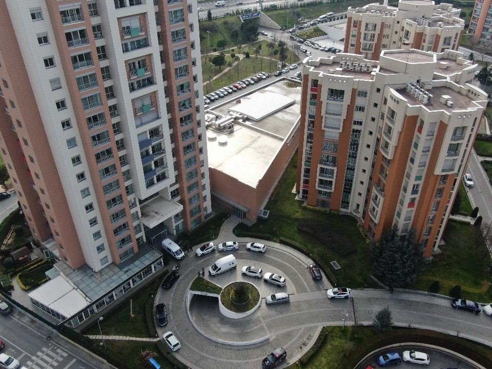 İstanbul'da koca dehşeti! Dini nikahlı eşi ve 2 kızını öldürdü