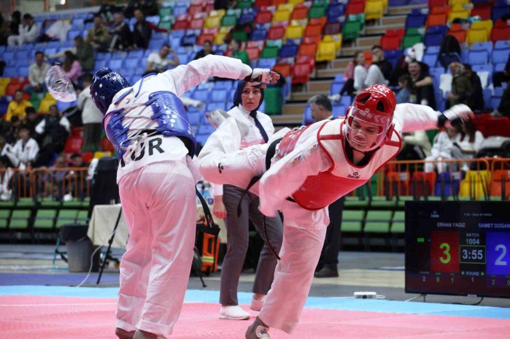 Konya’da Para Tekvando Türkiye Şampiyonası başladı