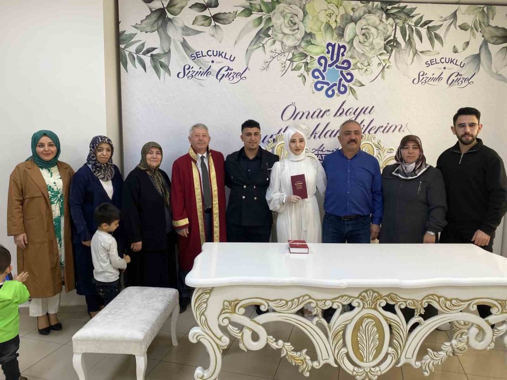 Konya'da yeni evlenen çiftin şaşkınlığı... Sonradan farkettiler