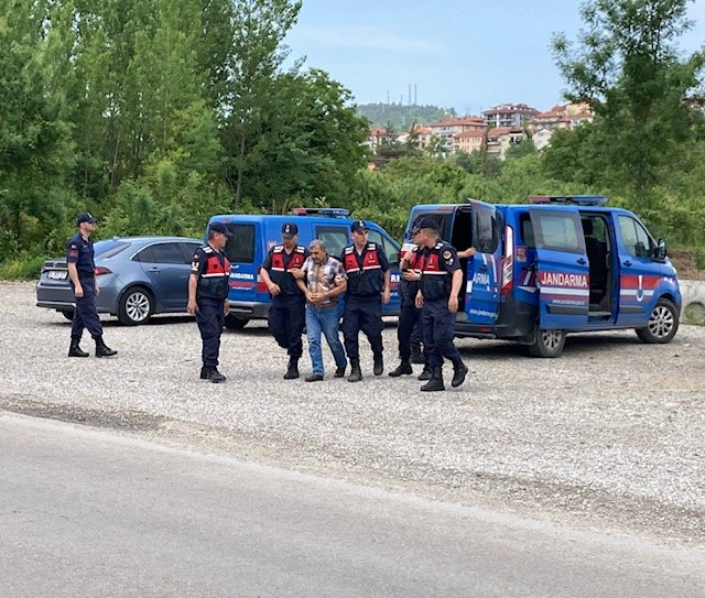 Gelininin evine giren esnafı öldüren kayınpeder: Bıçağı sapladığımı hatırlamıyorum