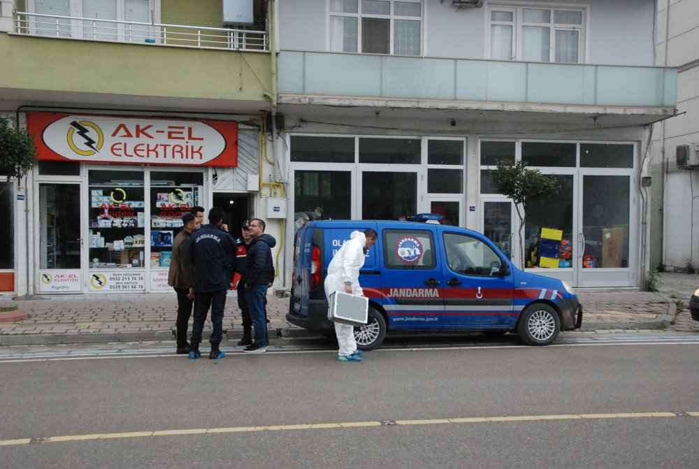 Gelininin evine giren esnafı öldüren kayınpeder: Bıçağı sapladığımı hatırlamıyorum