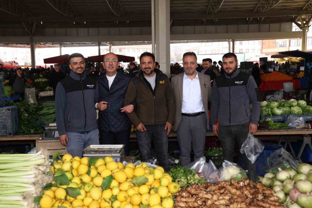 Başkan Kavuş, vatandaşlarla bir araya geldi