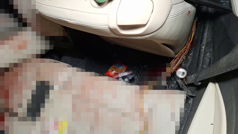 Otomobil, TIR’ın altına girdi: 1 ölü, 2 yaralı