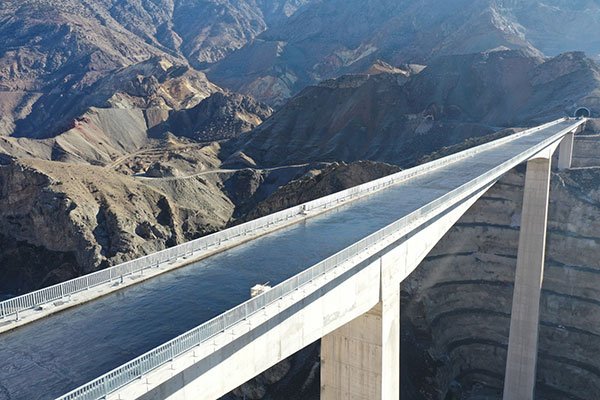 Yusufeli Viyadüğü tamamlandı, iki yaka kavuştu