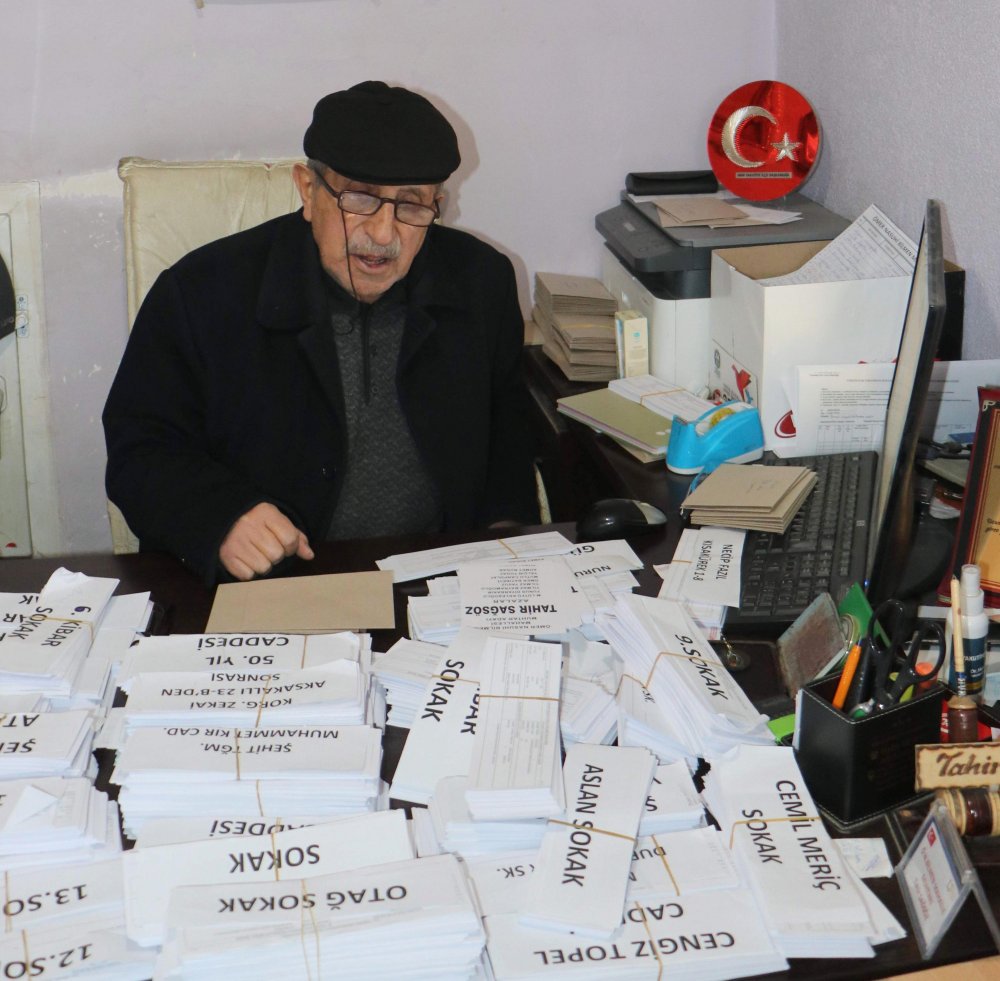 47 yıldır muhtarlığı kimseye bırakmıyor, hedefi ise...