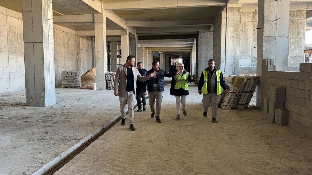 Karatay'da belediye tarihinin en büyük bütçeli projesinin yapımı sürüyor