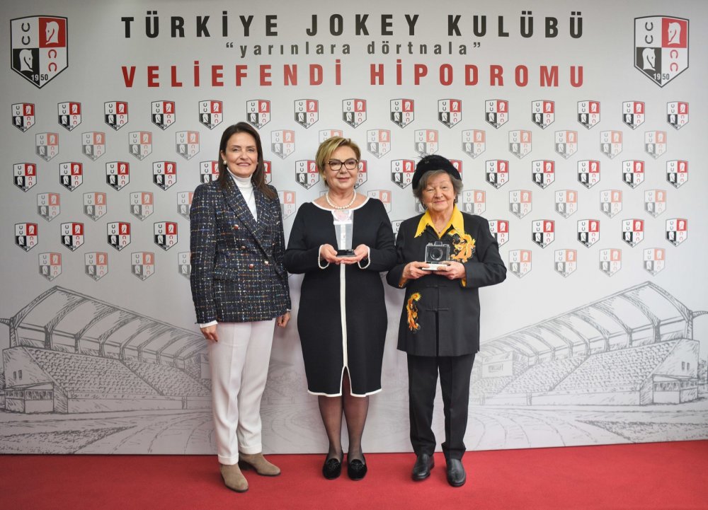 Dünya Kadınlar Koşusu Veliefendi’de yapıldı