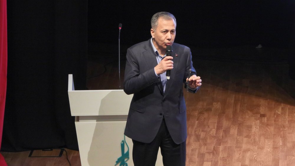 İstanbul-Bakan Yerlikaya: 5 günde 13 organize suç örgütü daha çökertildi