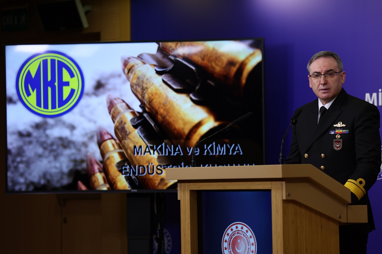 milli-savunma-bakanligi-msb-basin-ve-halkla-iliskiler-musaviri-tugamiral-zeki-akturk.jpg