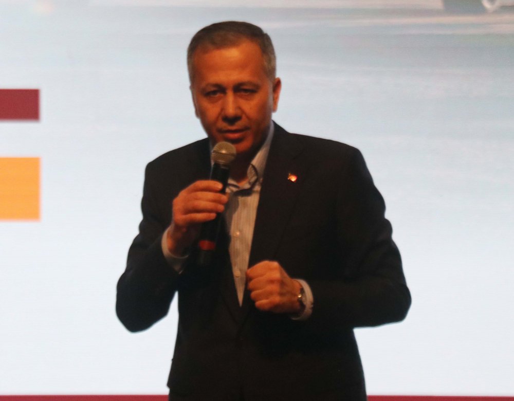 Bakan Yerlikaya: Vatandaşımıza kimse şekil yapamaz, racon kesemez