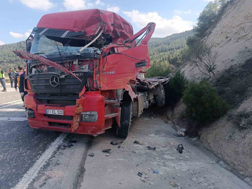 Bilecik’te feci kazada 1 kişi öldü, 1 kişi yaralandı