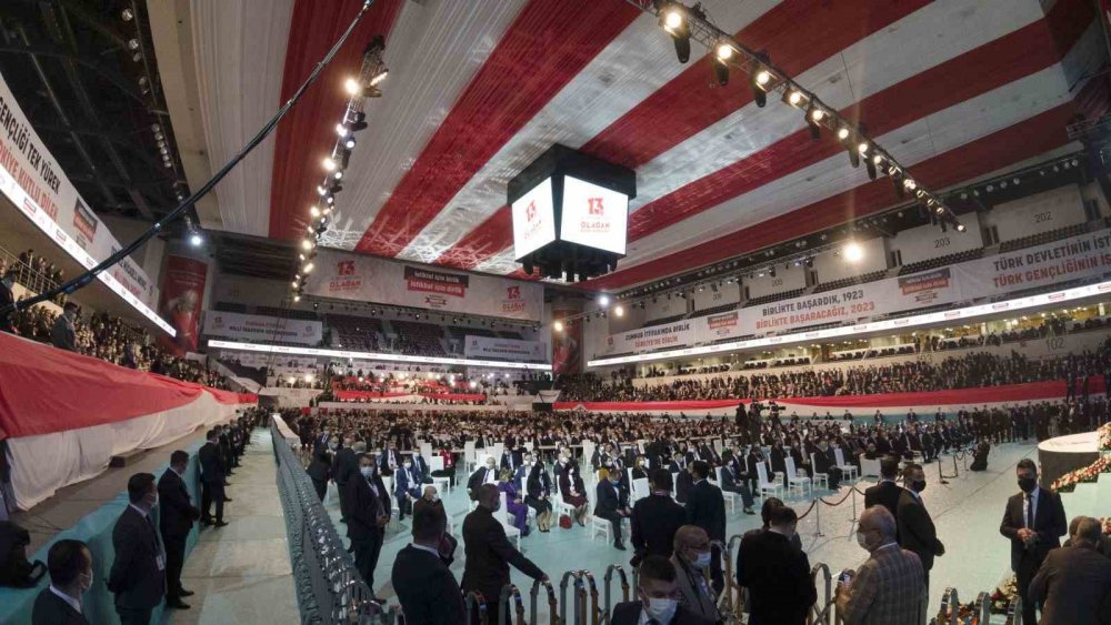 Geçmişten günümüze MHP’nin kurultayları