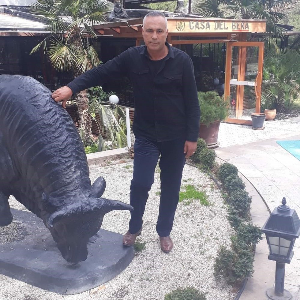 Otomobilin çarptığı yaya metrelerce savrulup feci şekilde can verdi