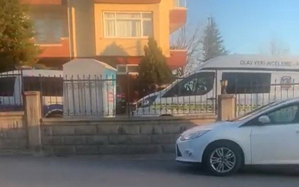 Akaryakıt istasyonu sahibinin feci ölümü...4'üncü kattan düştü