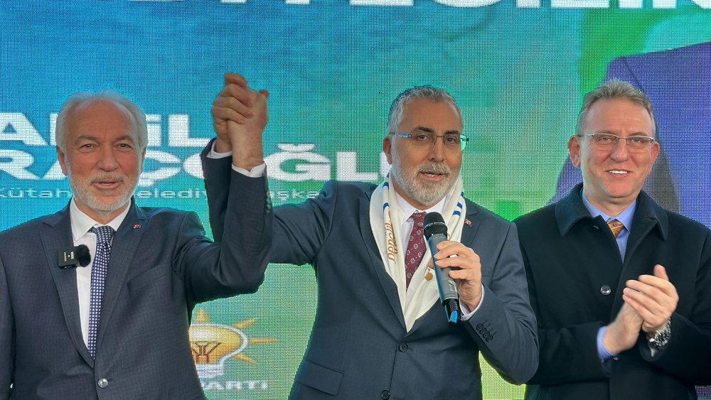 Bakan Işıkhan: Emeklilerimiz başımızın tacı