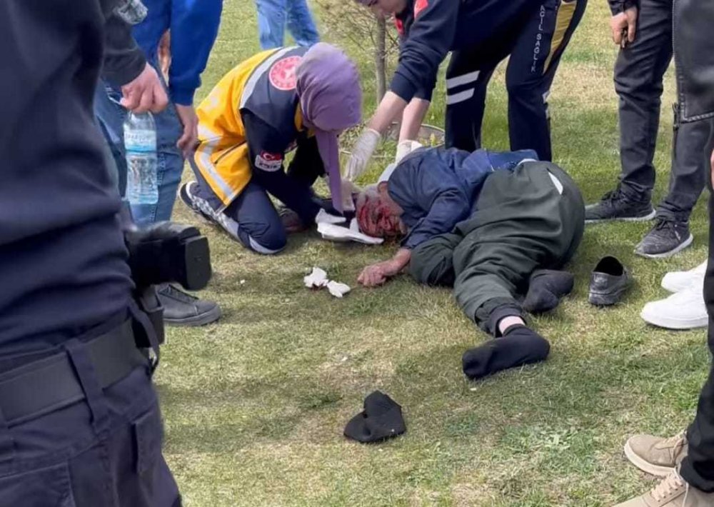 Malatya'da kaza sonrası yaralı yakınları sürücü ve polise saldırdı; 3 gözaltı