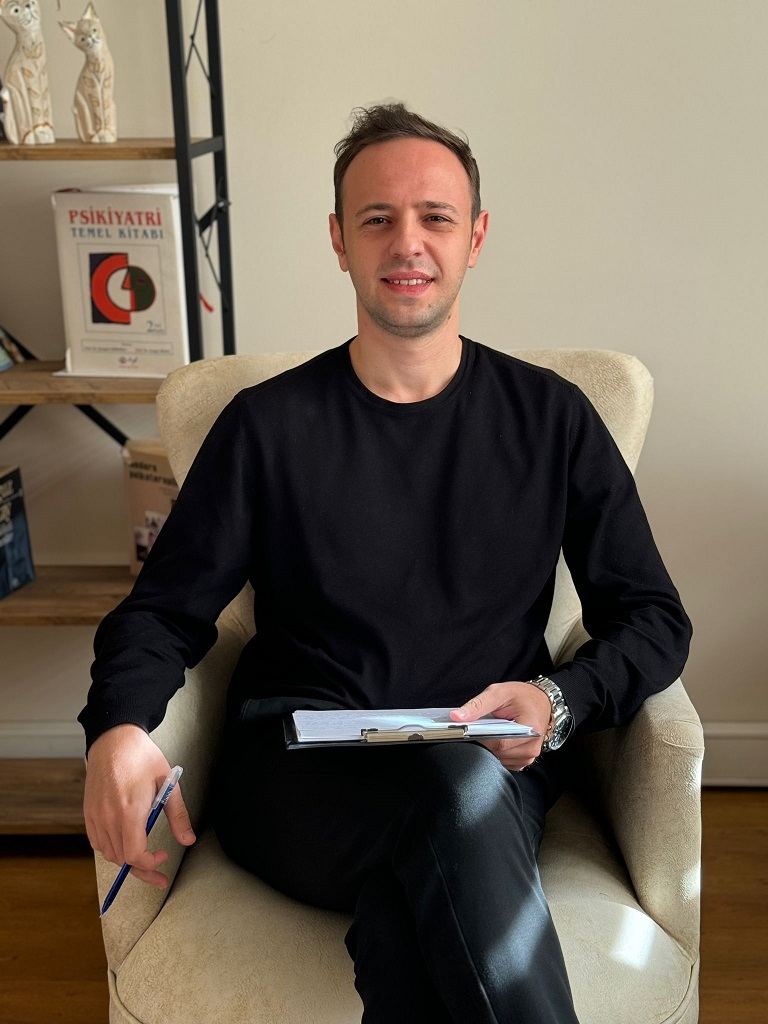 psikolojik-danisman-ekrem-cagri-ozturk.jpg