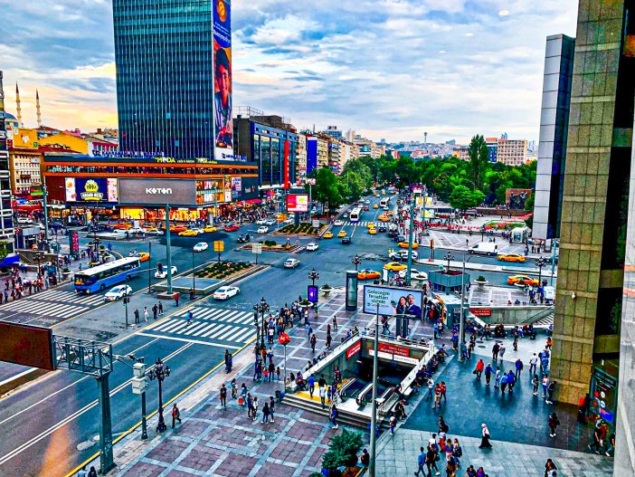 ankara-kizilay-meydani.jpg
