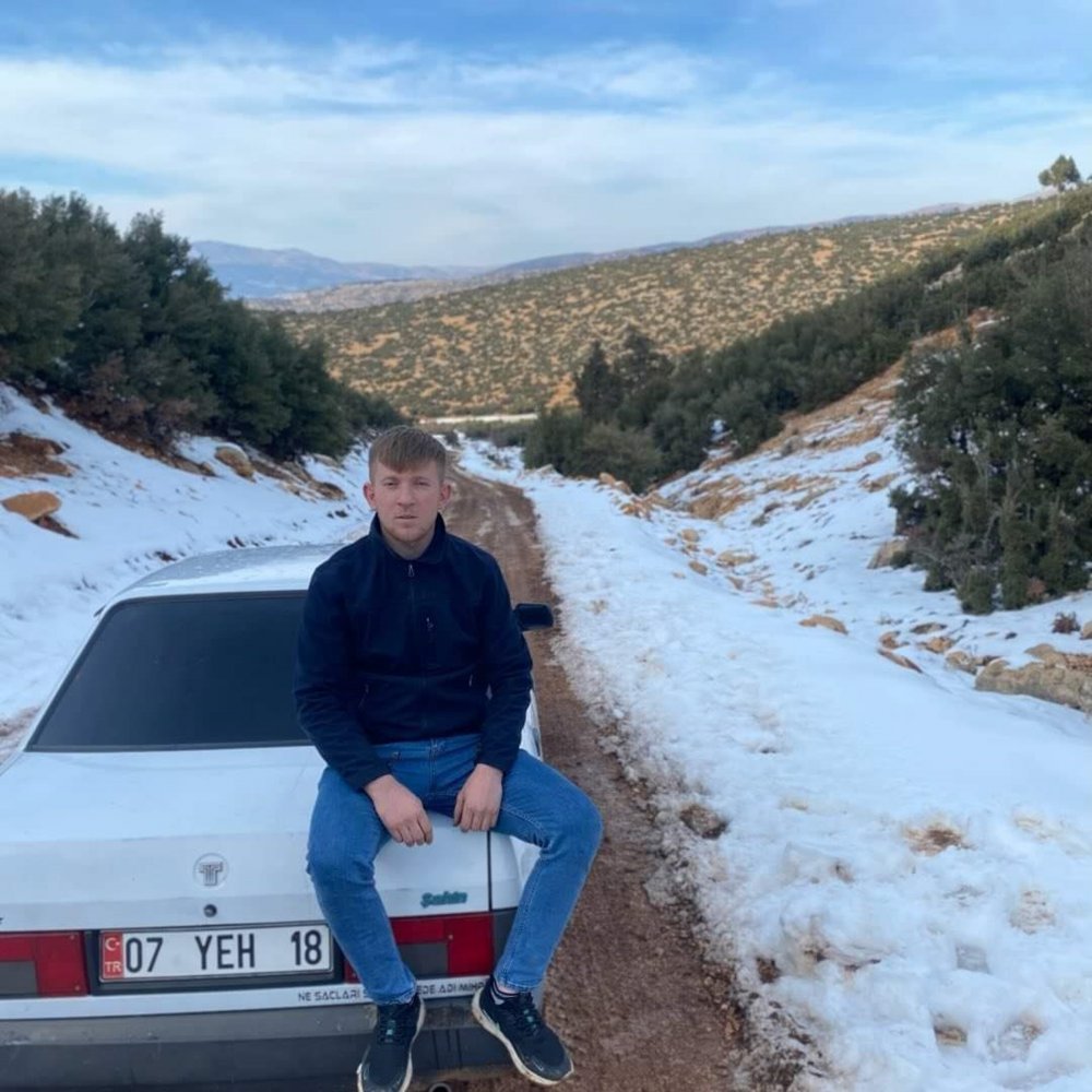 Antalya'da 3 aracın karıştığı kazada 3 kişi öldü