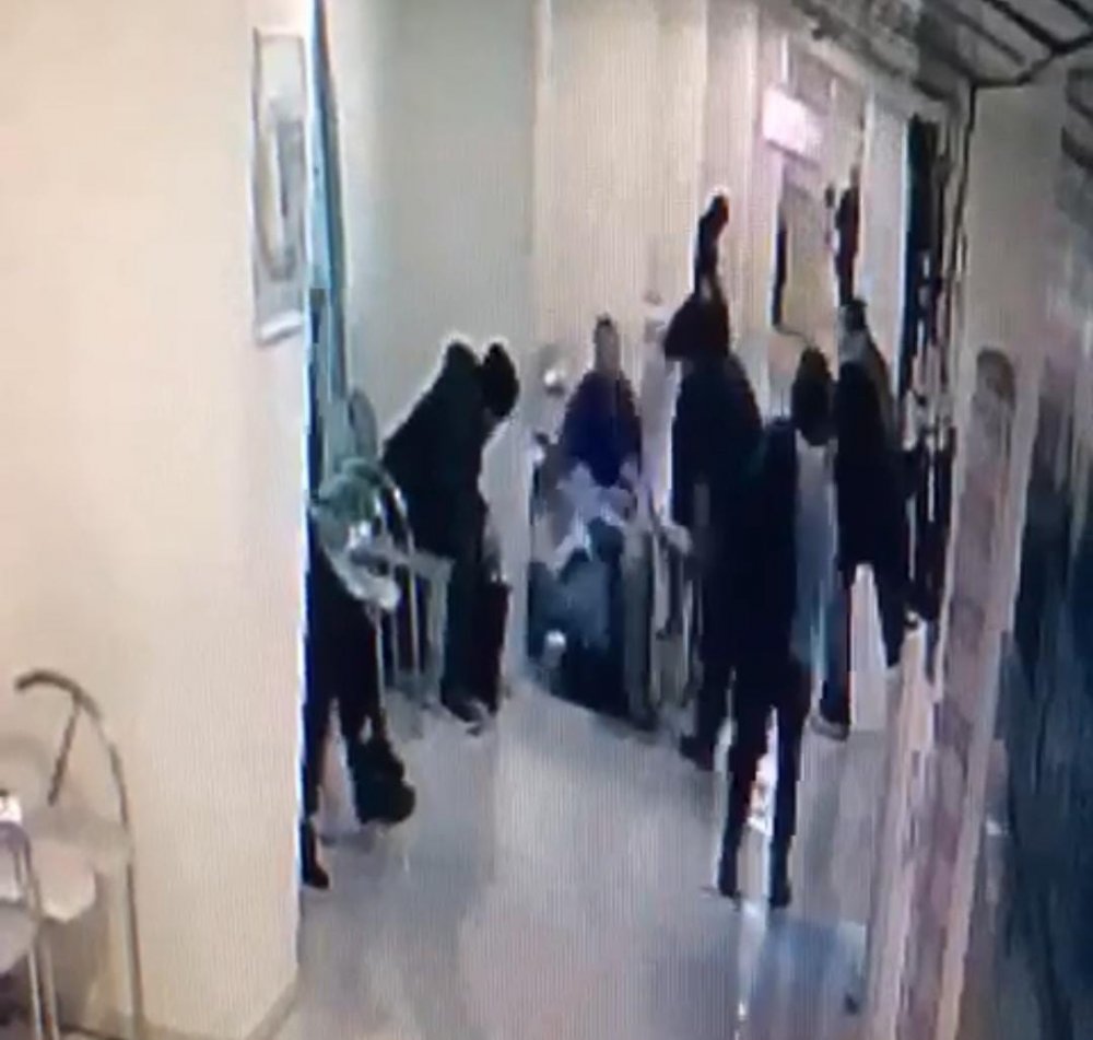 Ankara'daki hastanede sedyeden düşen hasta öldü