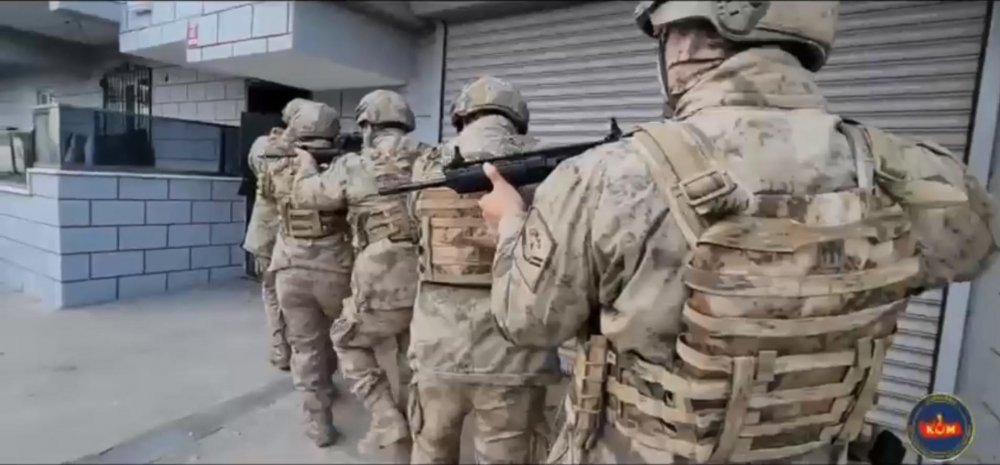 'Alevler' organize suç örgütü çökertildi; 13 gözaltı