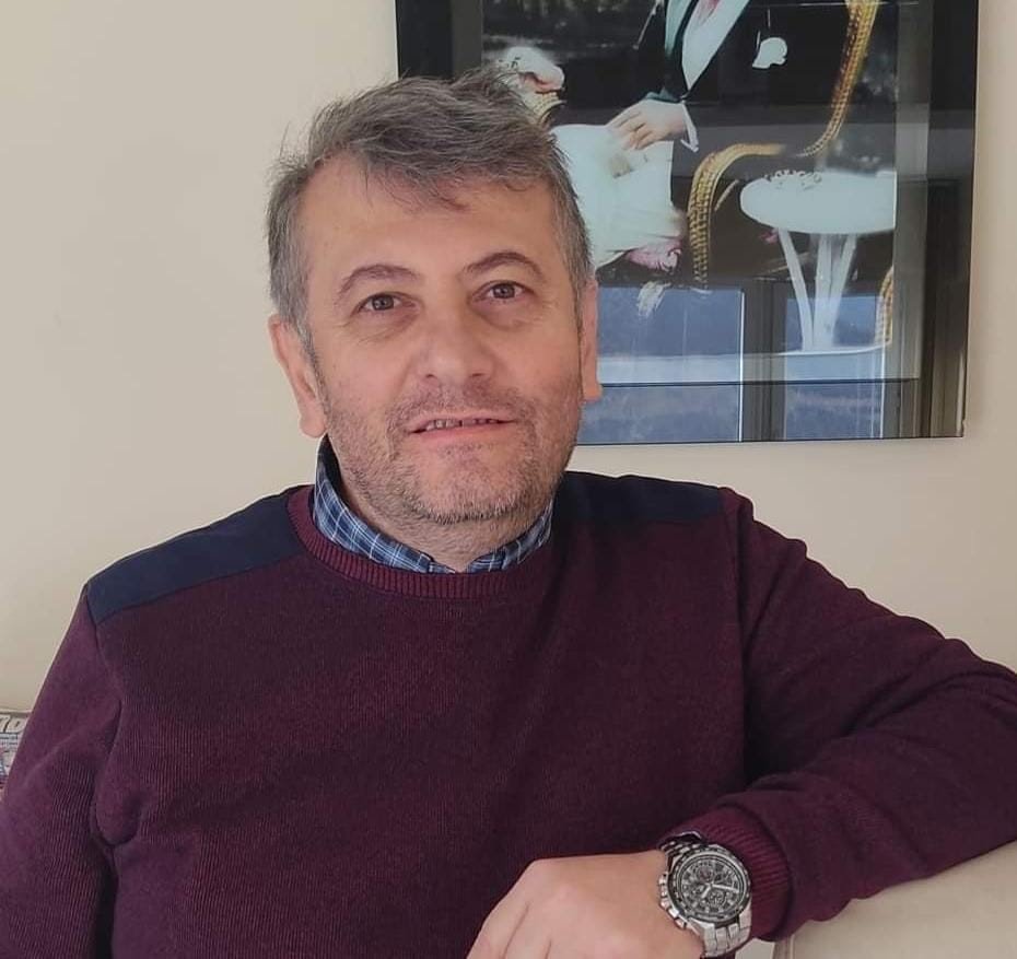 Gazeteciler kaza yaptı: 1 ölü, 1 yaralı